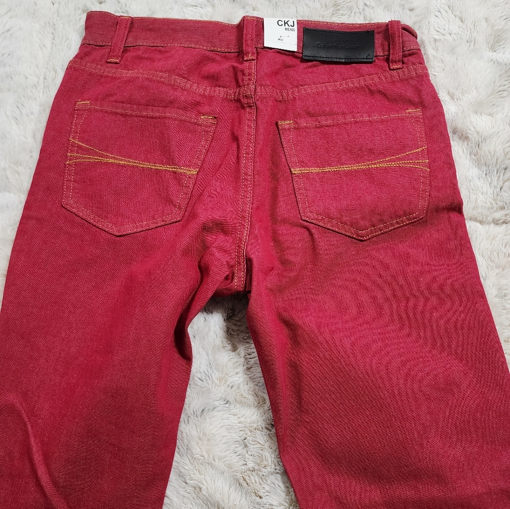 CALVIN KLEIN JEANS